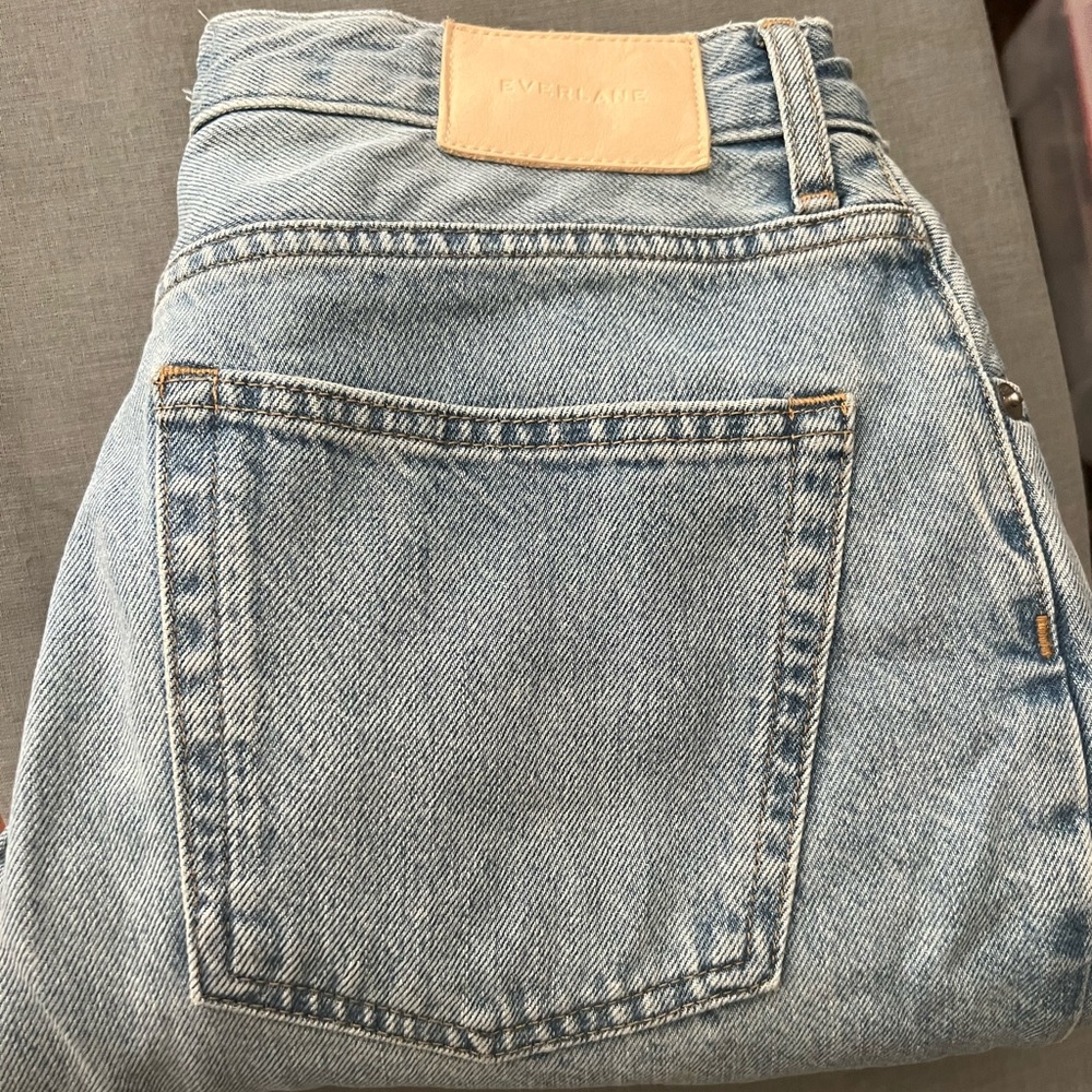 Everlane 90s Cheeky denim size 28